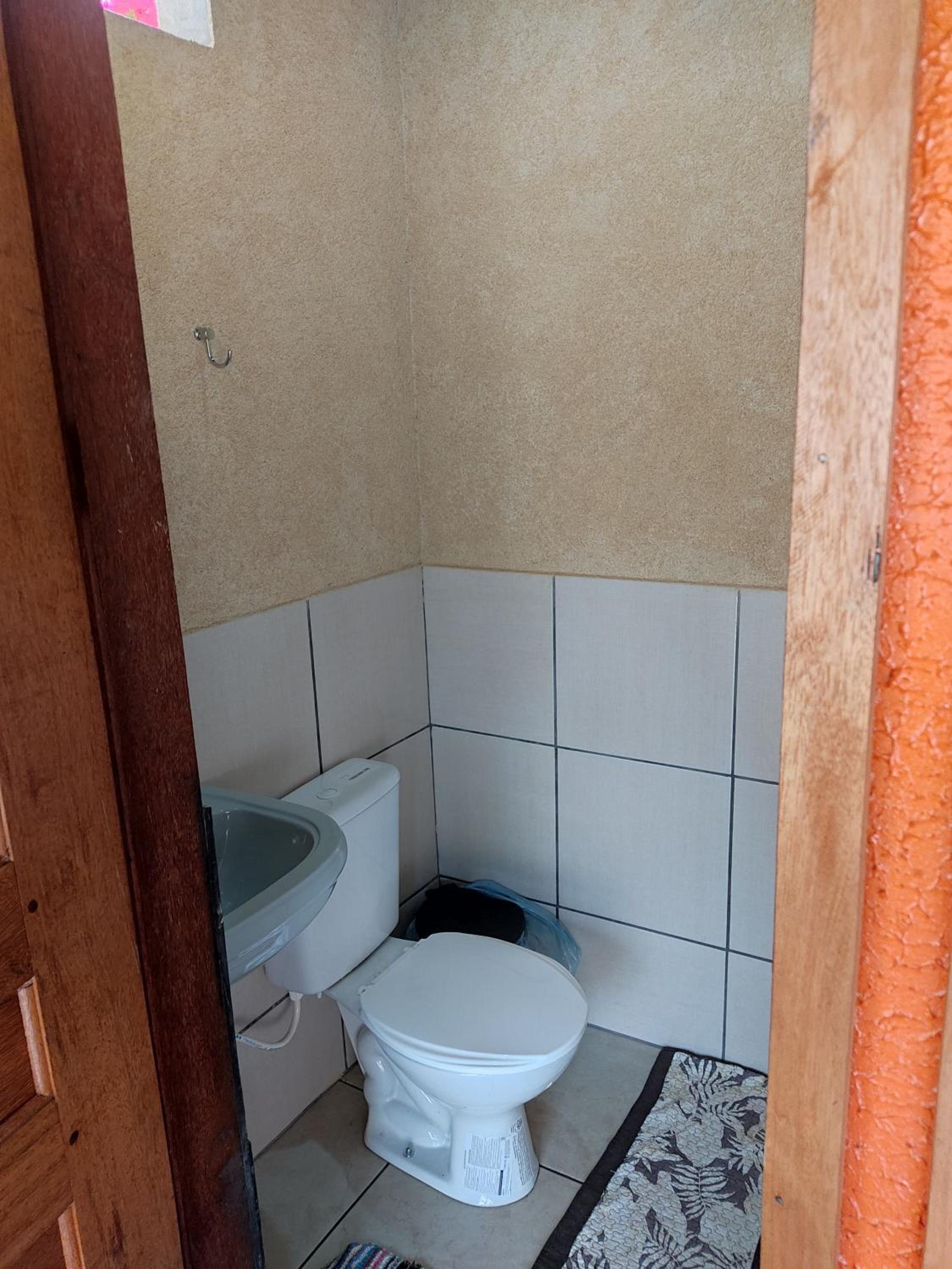Casa Com bilhar 4 quartos alter