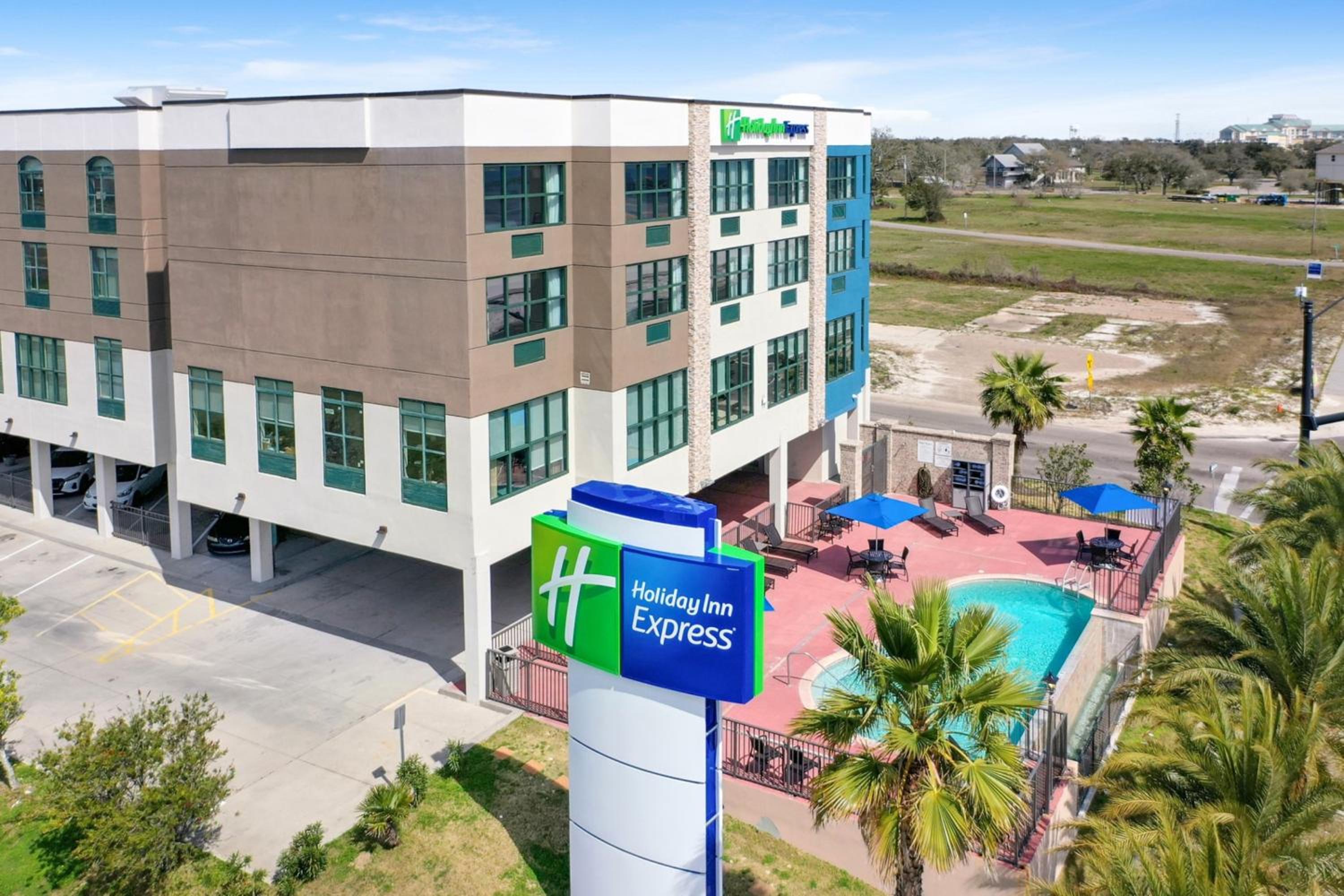 Hotel Holiday Inn Express Gulfport Beach By Ihg