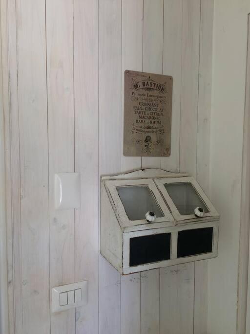 Para dos matrimonios con piscina, parrilla y fogón