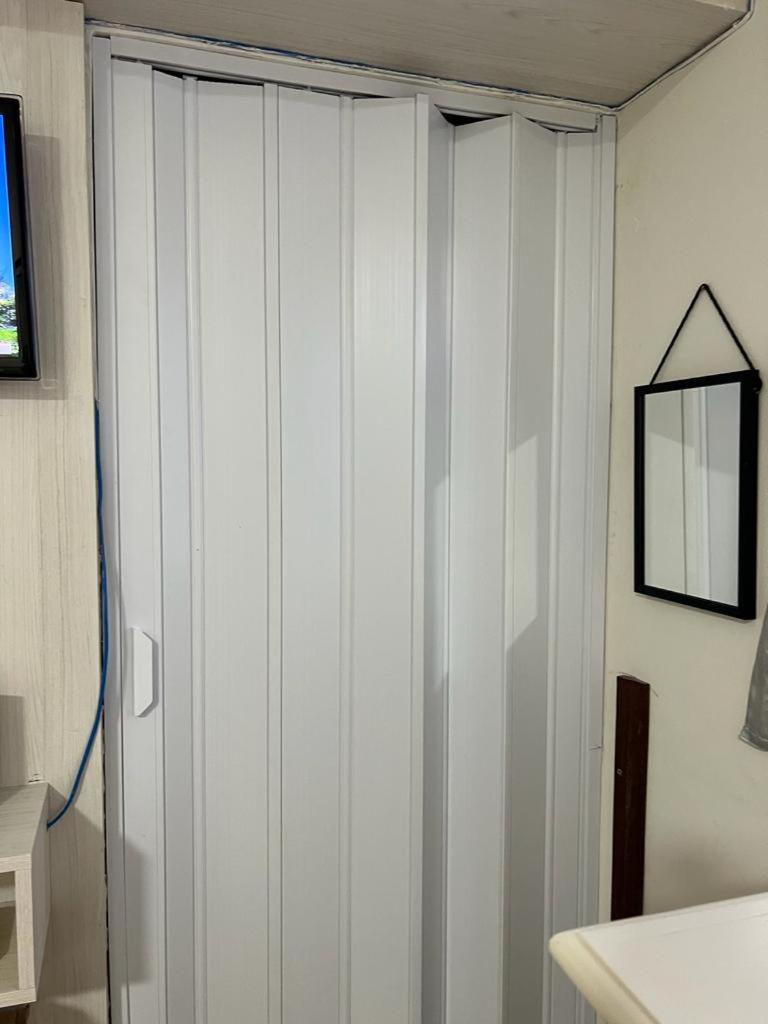 Quarto privativo em casa domiciliar