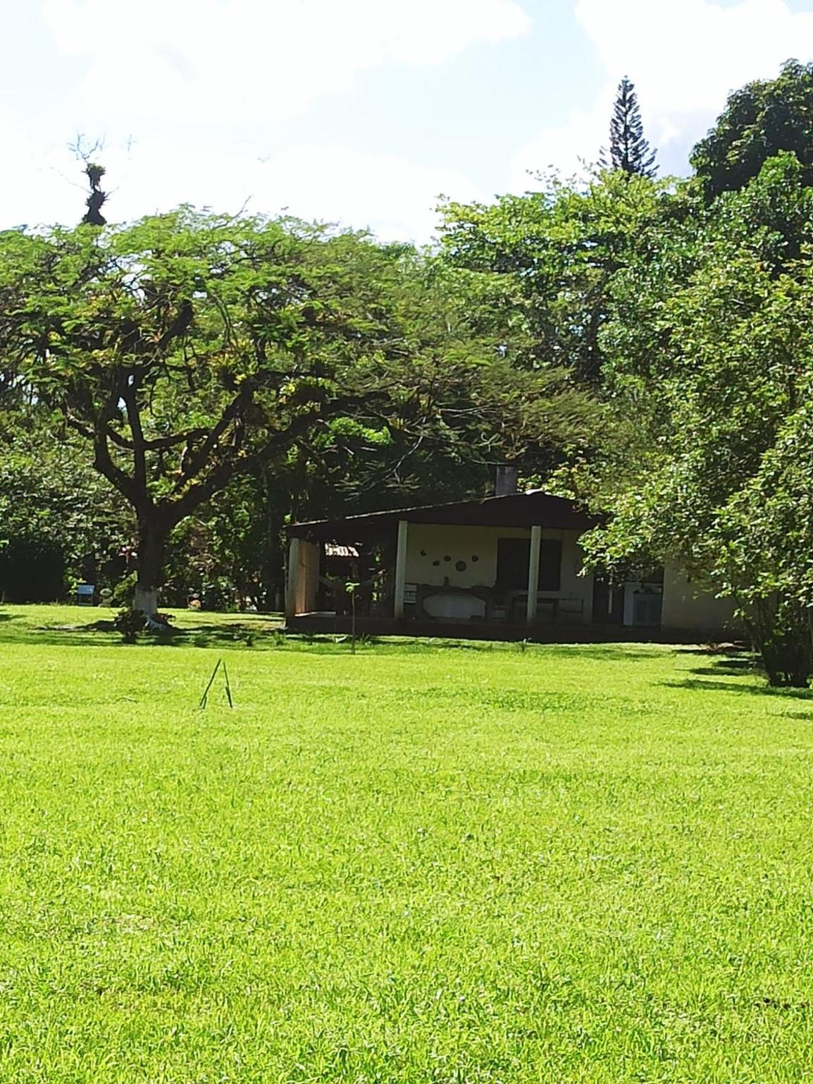 ÉCOisa de Chácara - Casa de Vidro, Casa de Campo