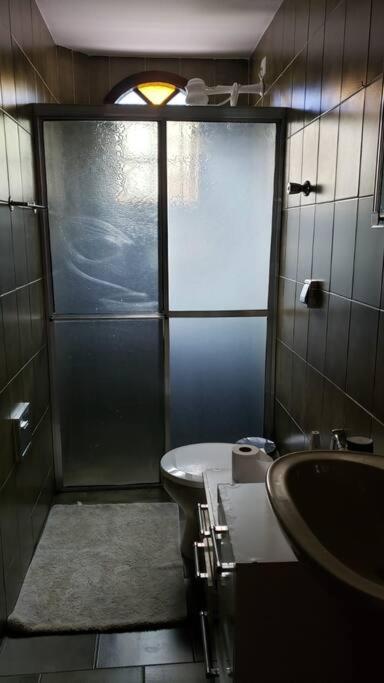 Brasil Ubatuba, 2 quartos 2 wc gastrónomo-externo.
