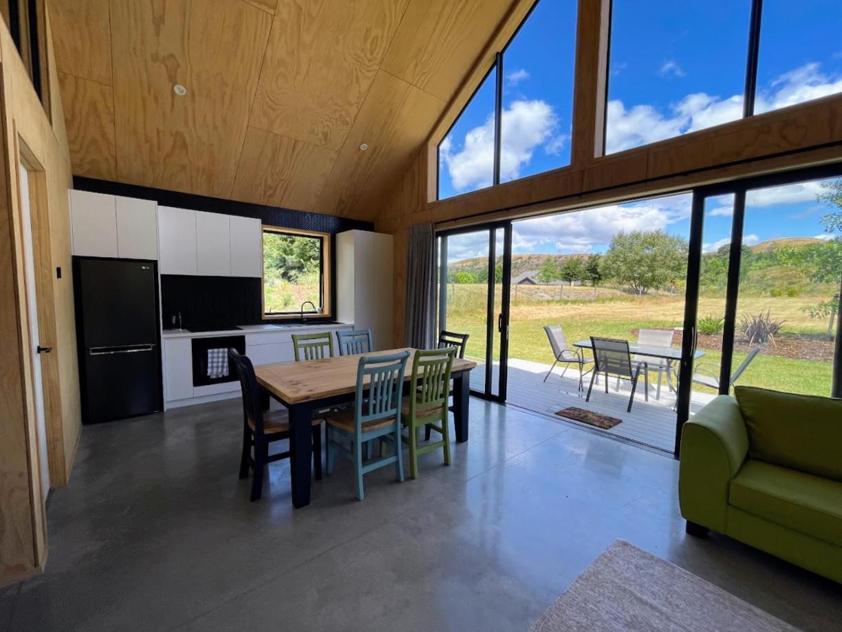 Mill Creek Cottage view 3