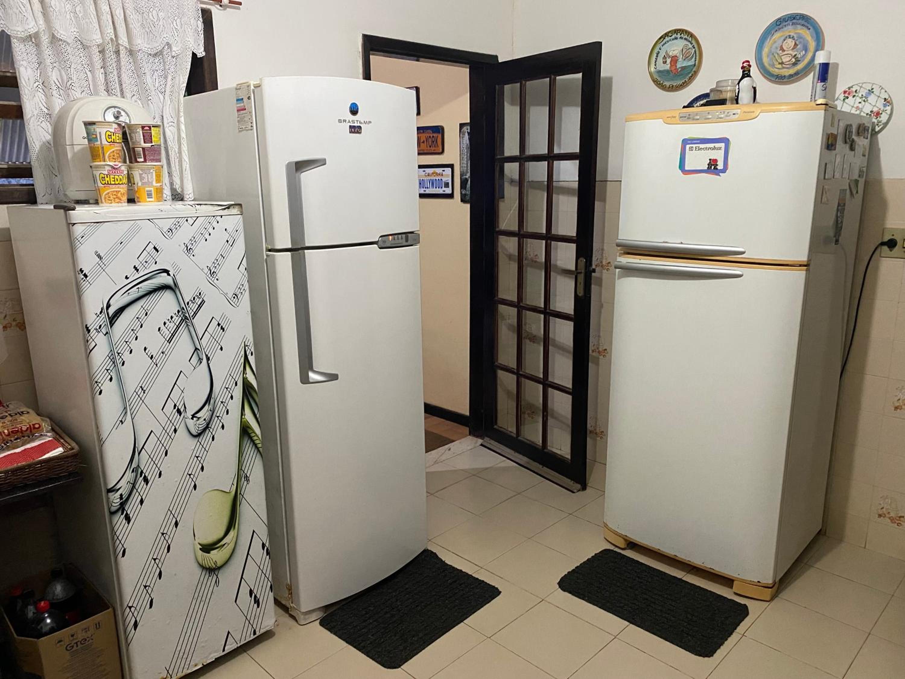 Casa de seis suites na beira do mar