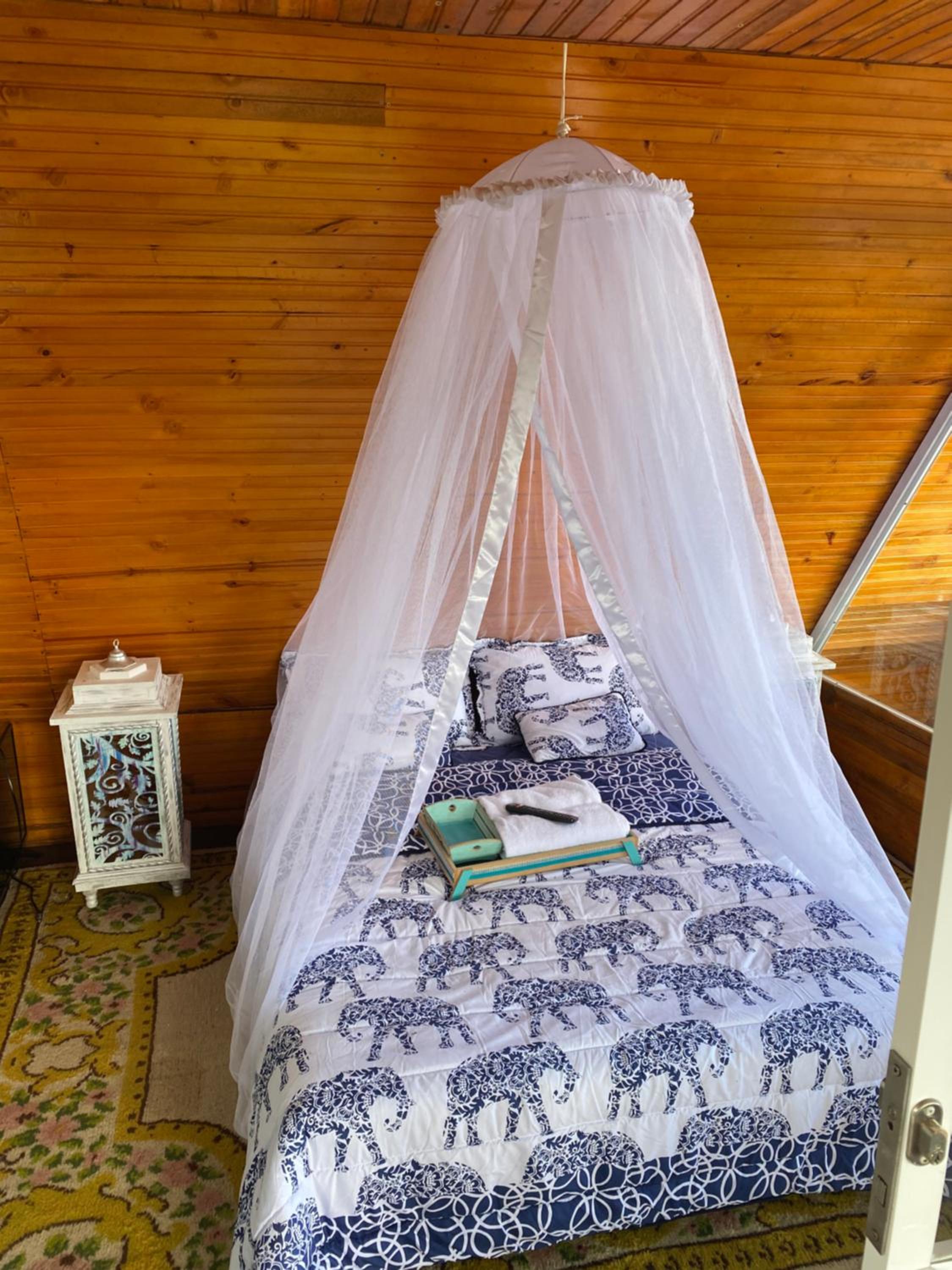 Hermosa cabaña para parejas cerca a Tuluá con jacuzzi