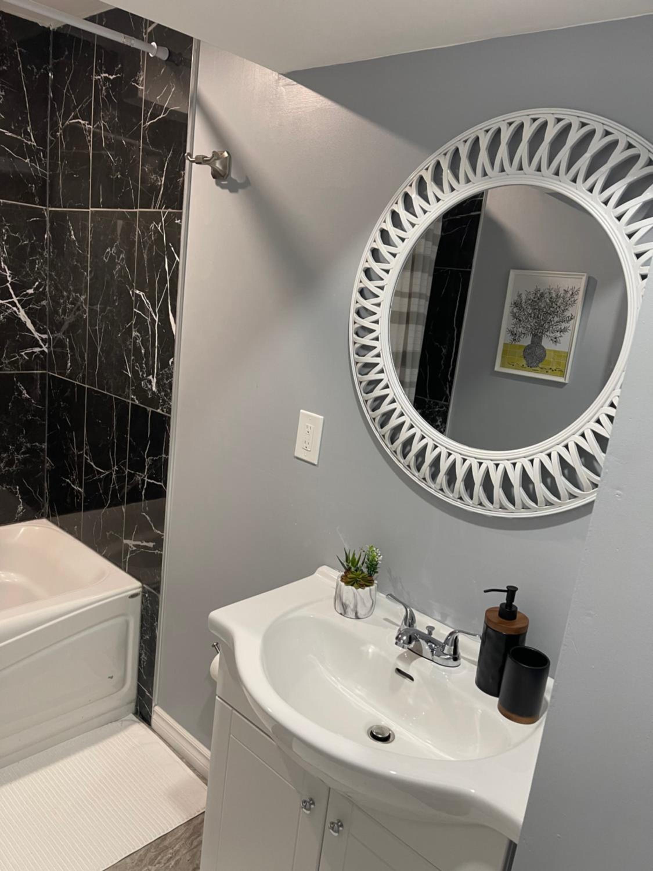Cozy basement in Brampton