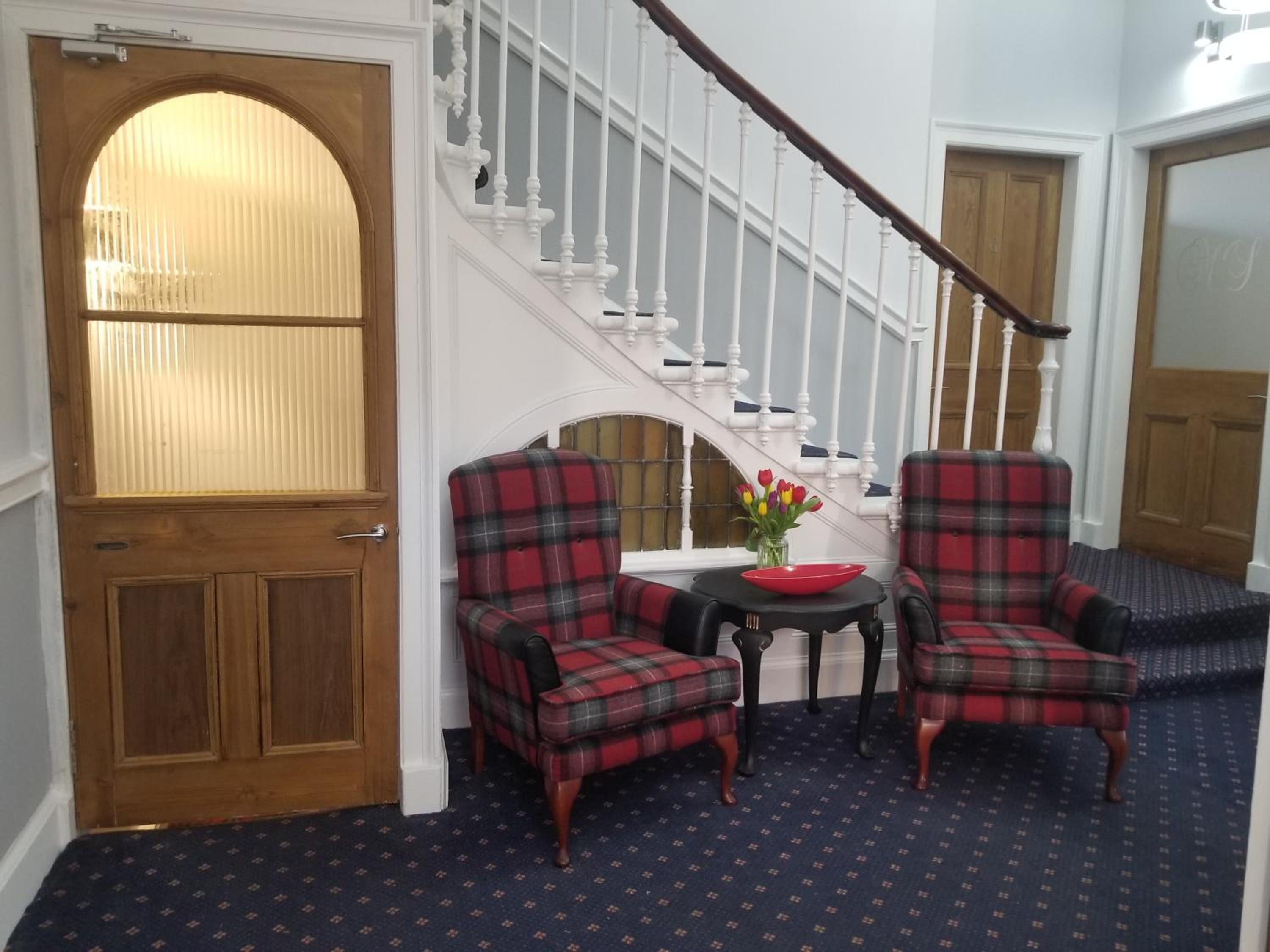 Mayfield Suites