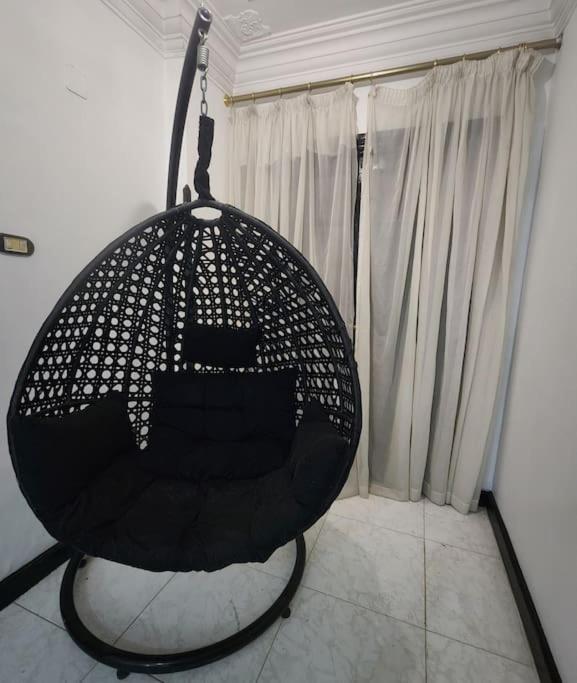Near Pyramids, King Bedrooms and a 60inch Smart Tv.