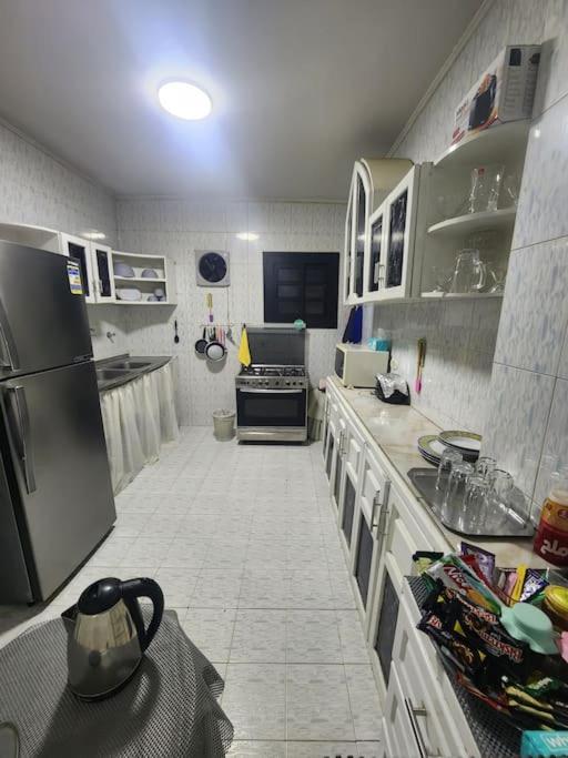 Near Pyramids, King Bedrooms and a 60inch Smart Tv.
