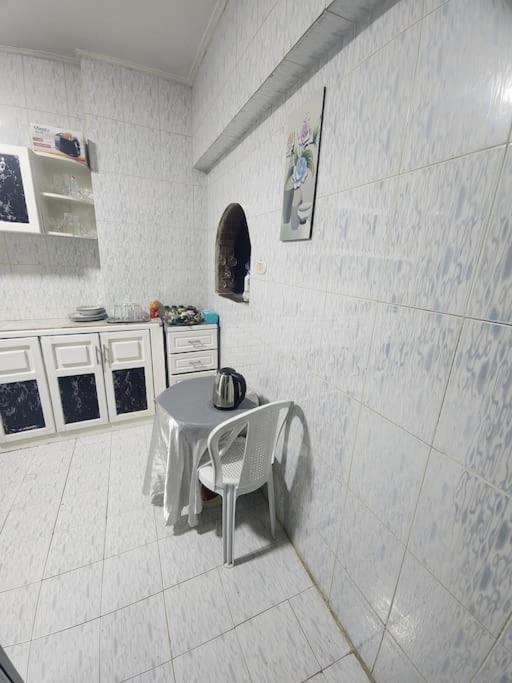 Near Pyramids, King Bedrooms and a 60inch Smart Tv.