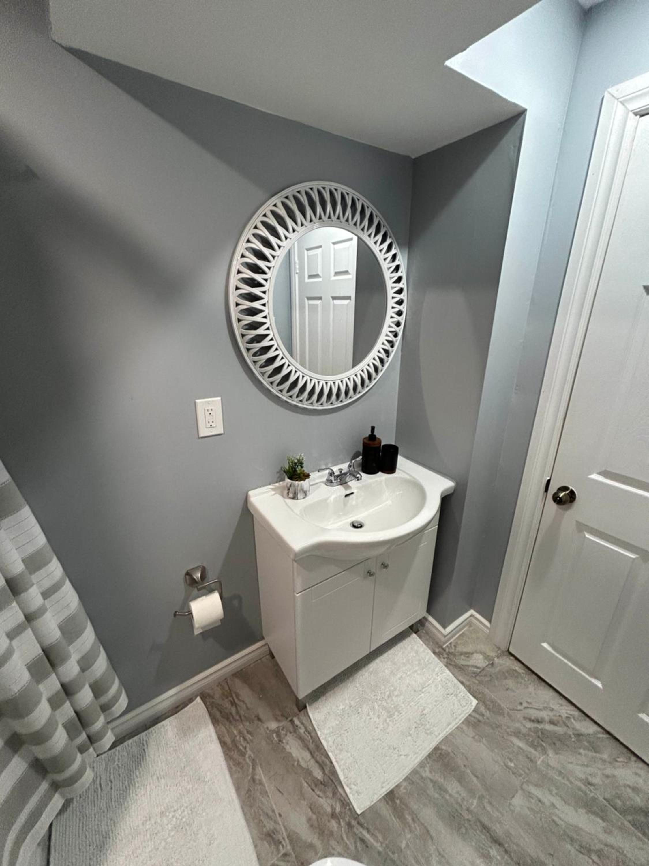 Cozy basement in Brampton