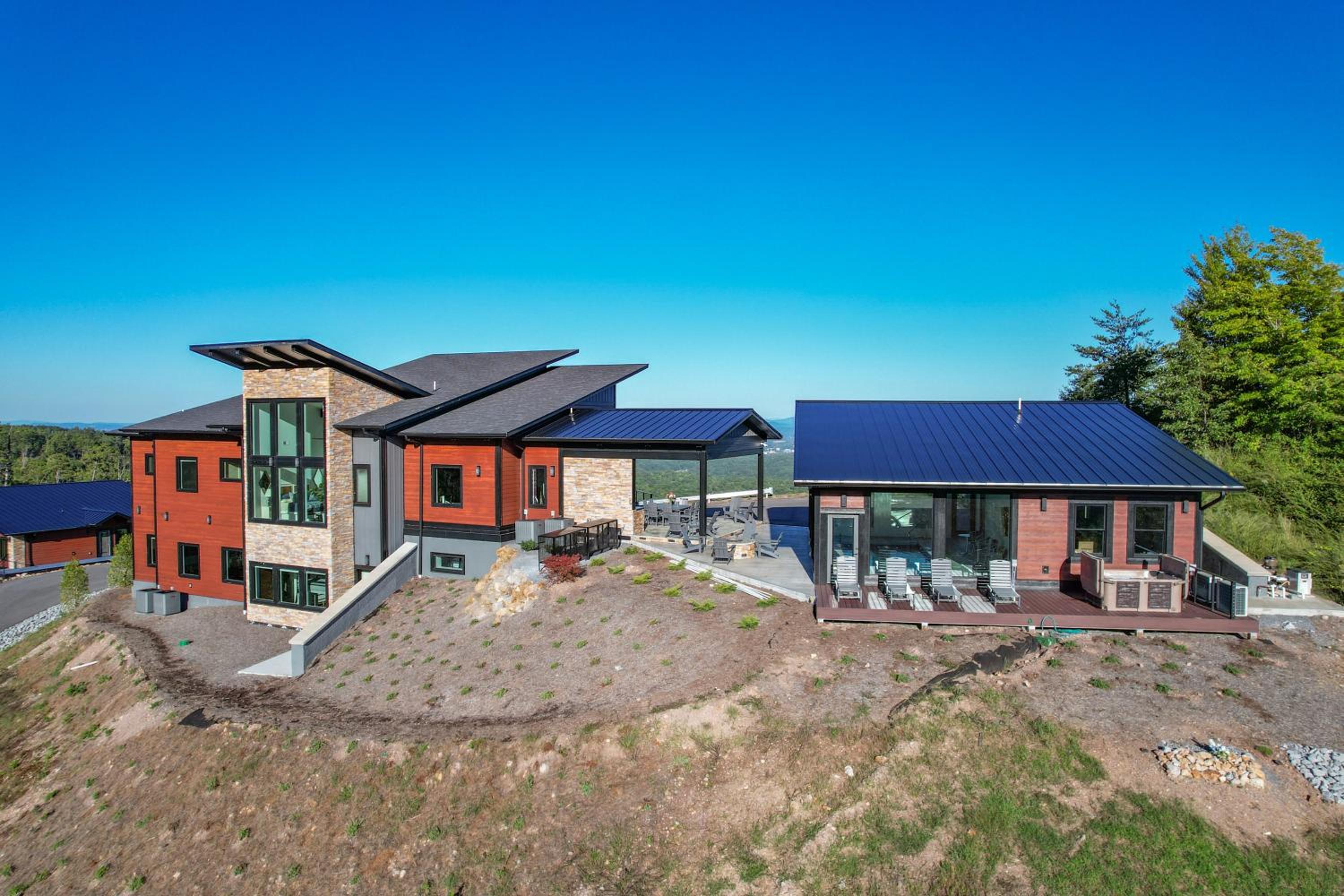 Higher Power, 6bdrm 6bath, Specials, Free Tickets, Indoor Pool, Amazing View, Hot Tub, Gameroom view 3