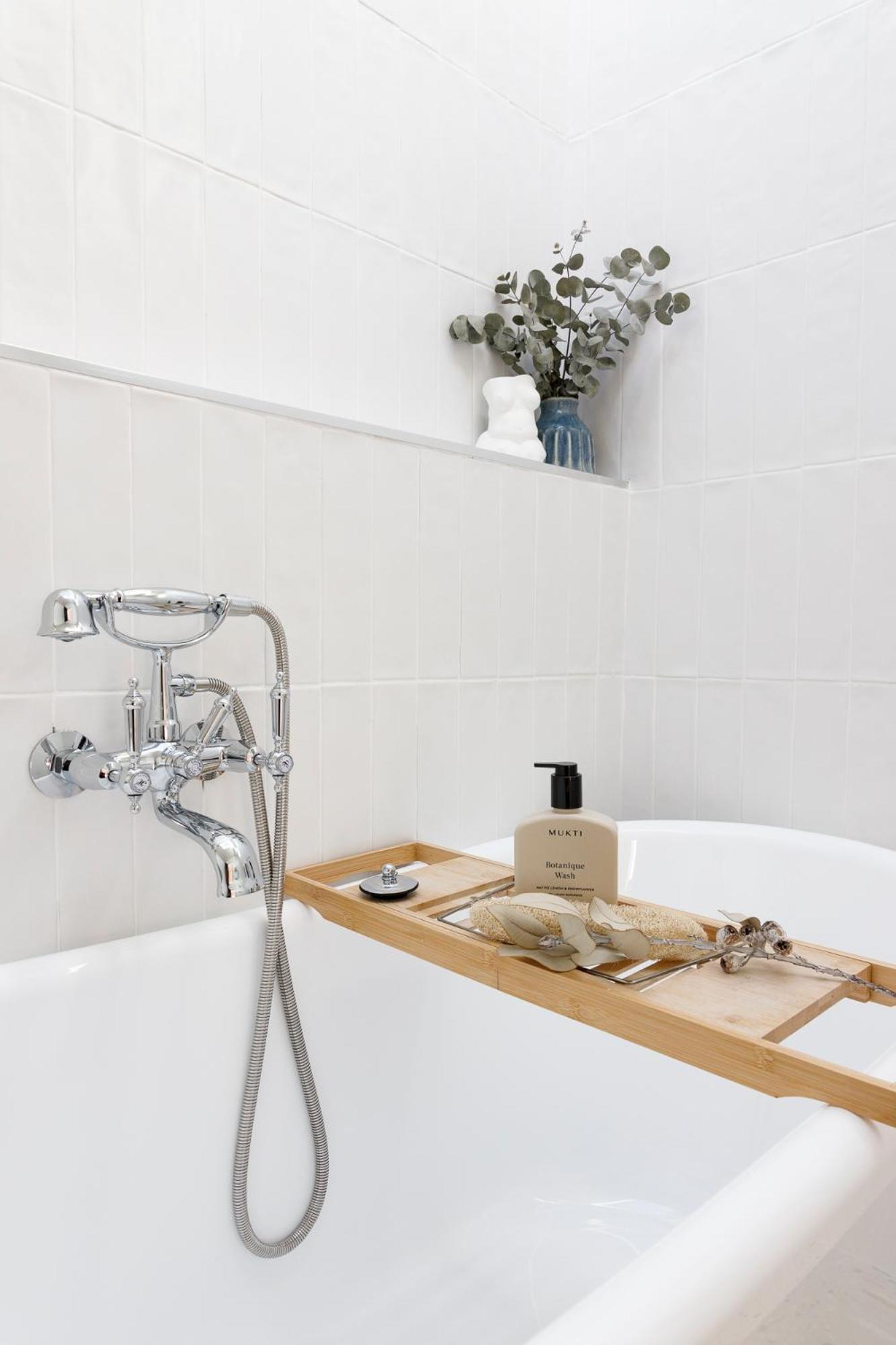 Hazel House Boutique Heritage Stay in Central Goulburn