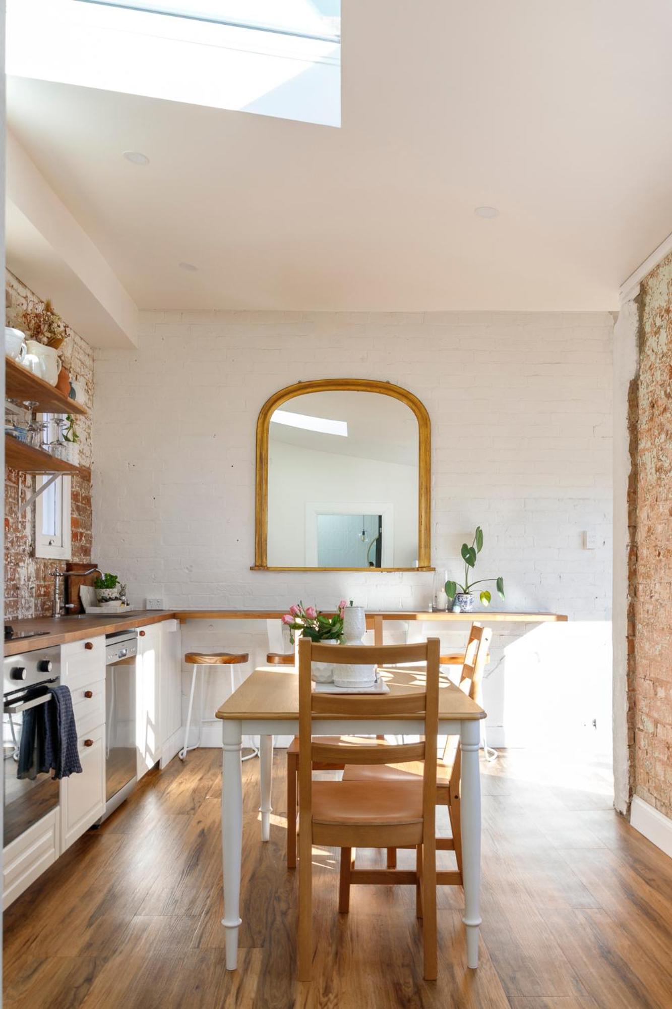 Hazel House Boutique Heritage Stay in Central Goulburn