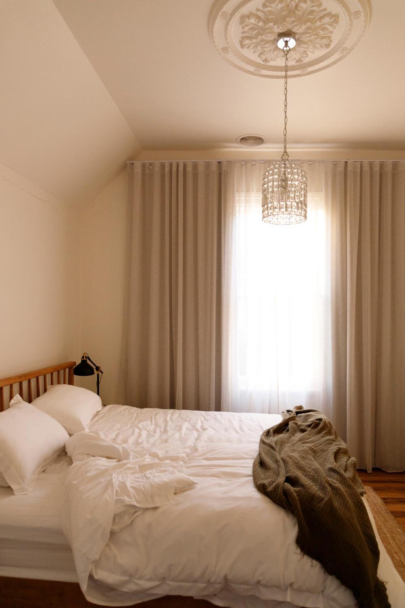 Hazel House Boutique Heritage Stay in Central Goulburn