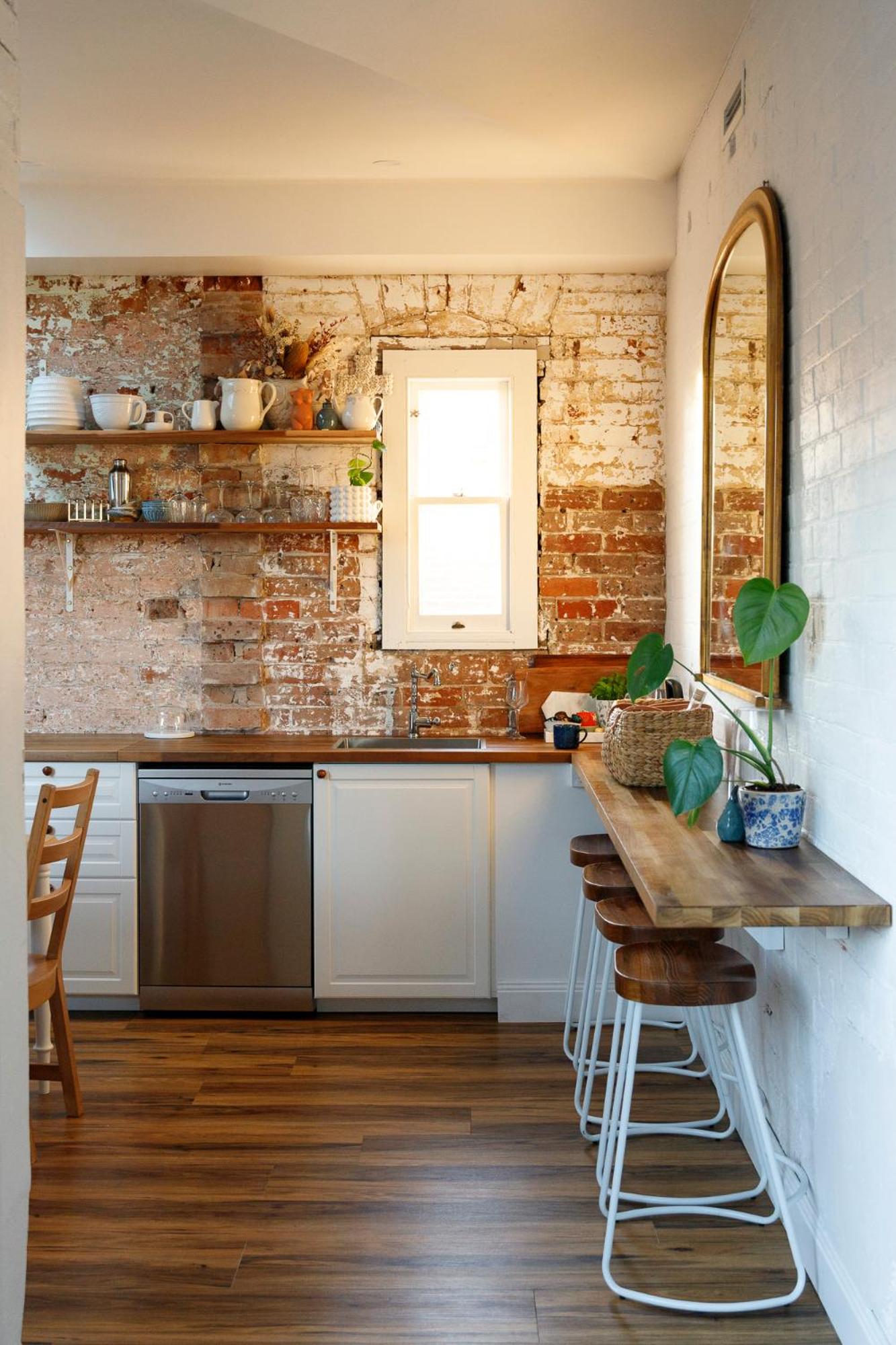 Hazel House Boutique Heritage Stay in Central Goulburn