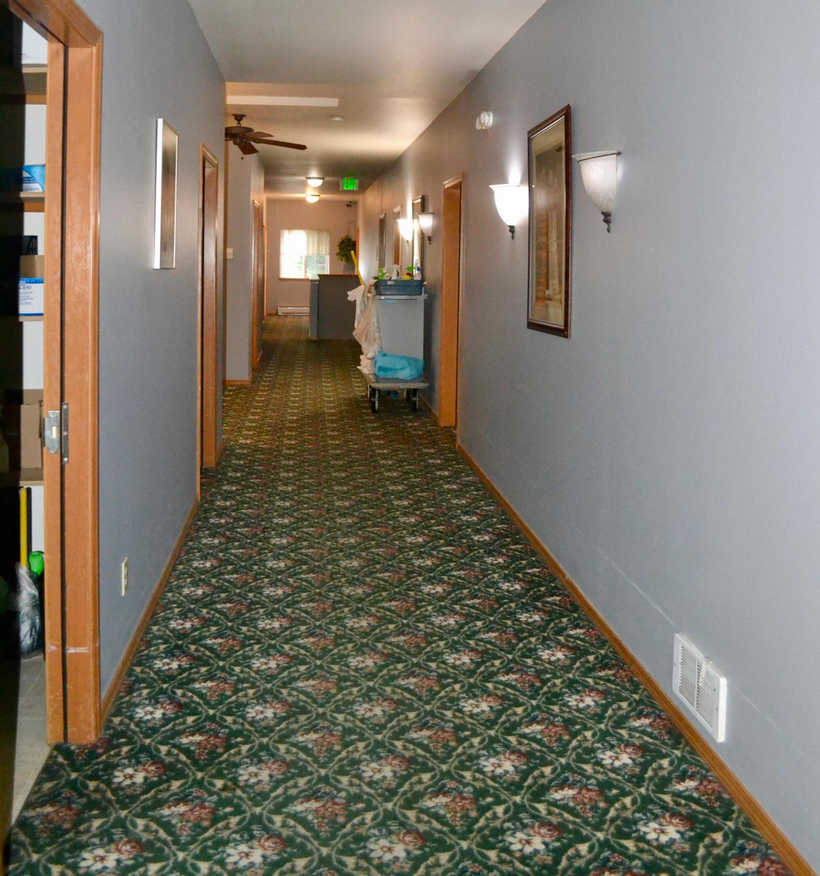 Anaco Bay Inn