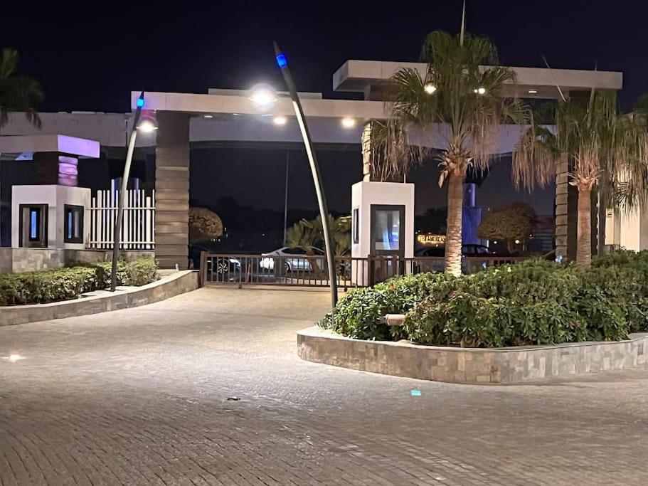 UNIQue 2BRs LOCation l DOWNTown NEWCairo/City view