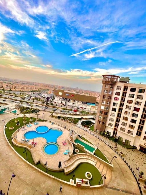 UNIQue 2BRs LOCation l DOWNTown NEWCairo/City view
