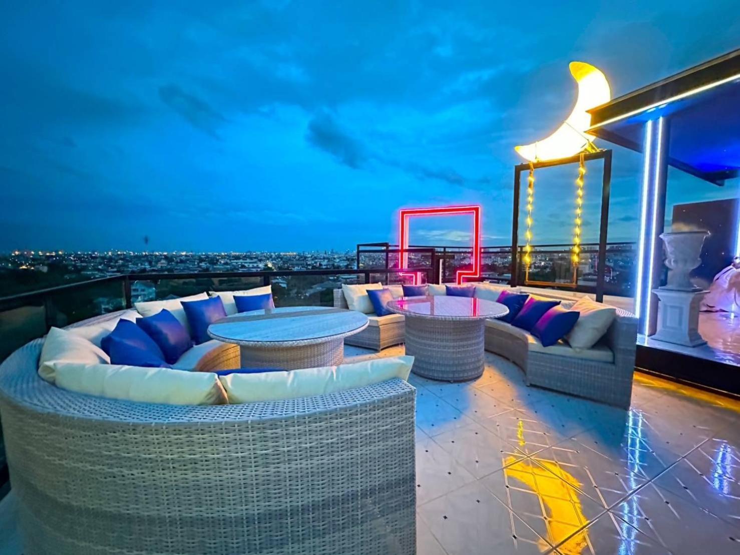 Sky dome resotel - โรงแรมสกายโดม รีโซเทล