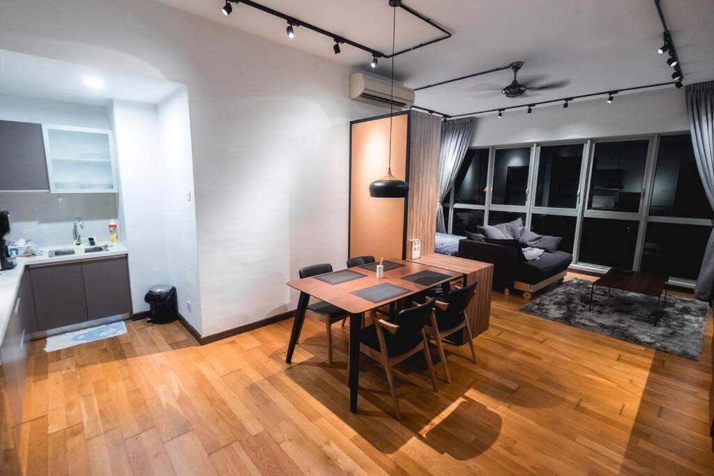 Modern Studio @ Kuala Lumpur, Regalia Residence