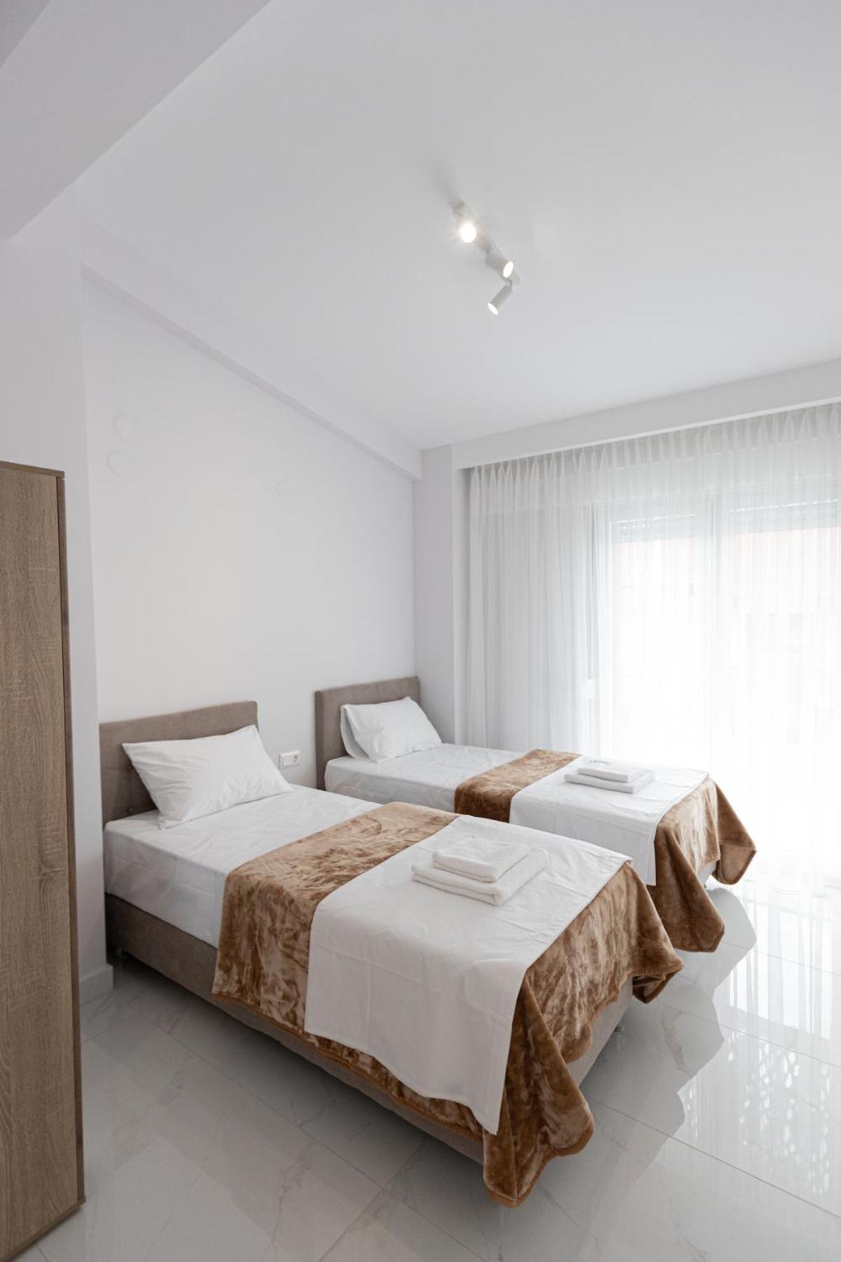 Victoria Residence