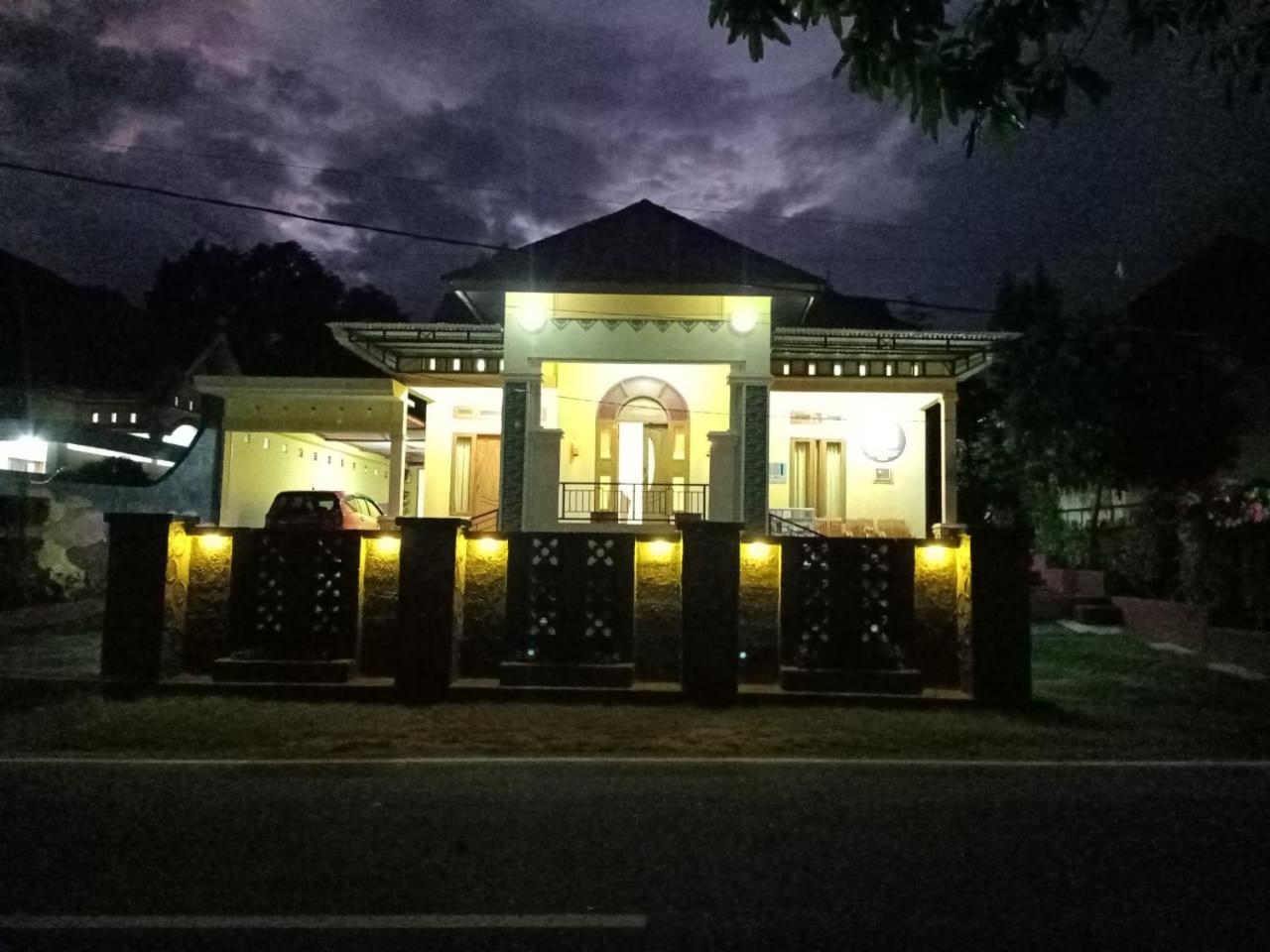 Wambuliga Homestay