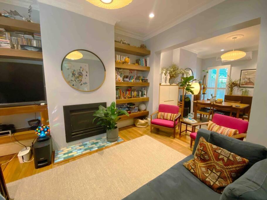 A Timeless Terrace house of Elegance and Style