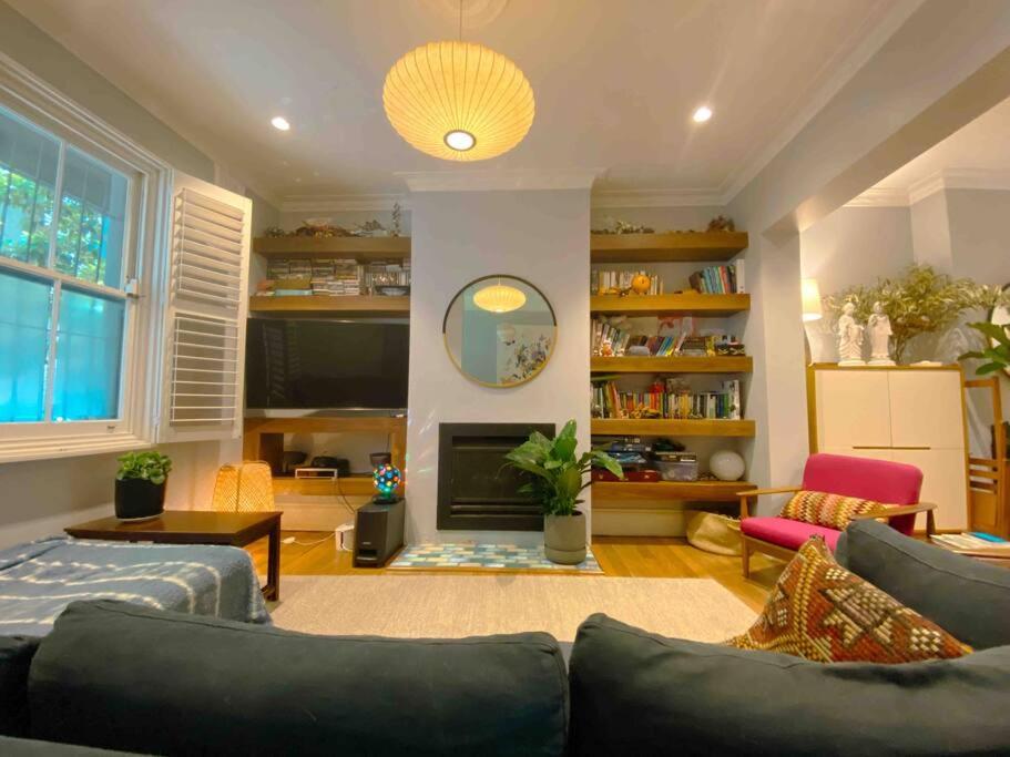 A Timeless Terrace house of Elegance and Style