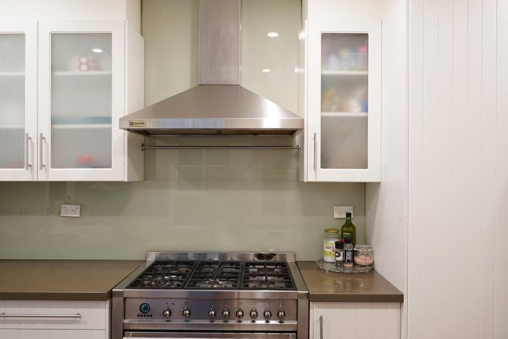 A Timeless Terrace house of Elegance and Style