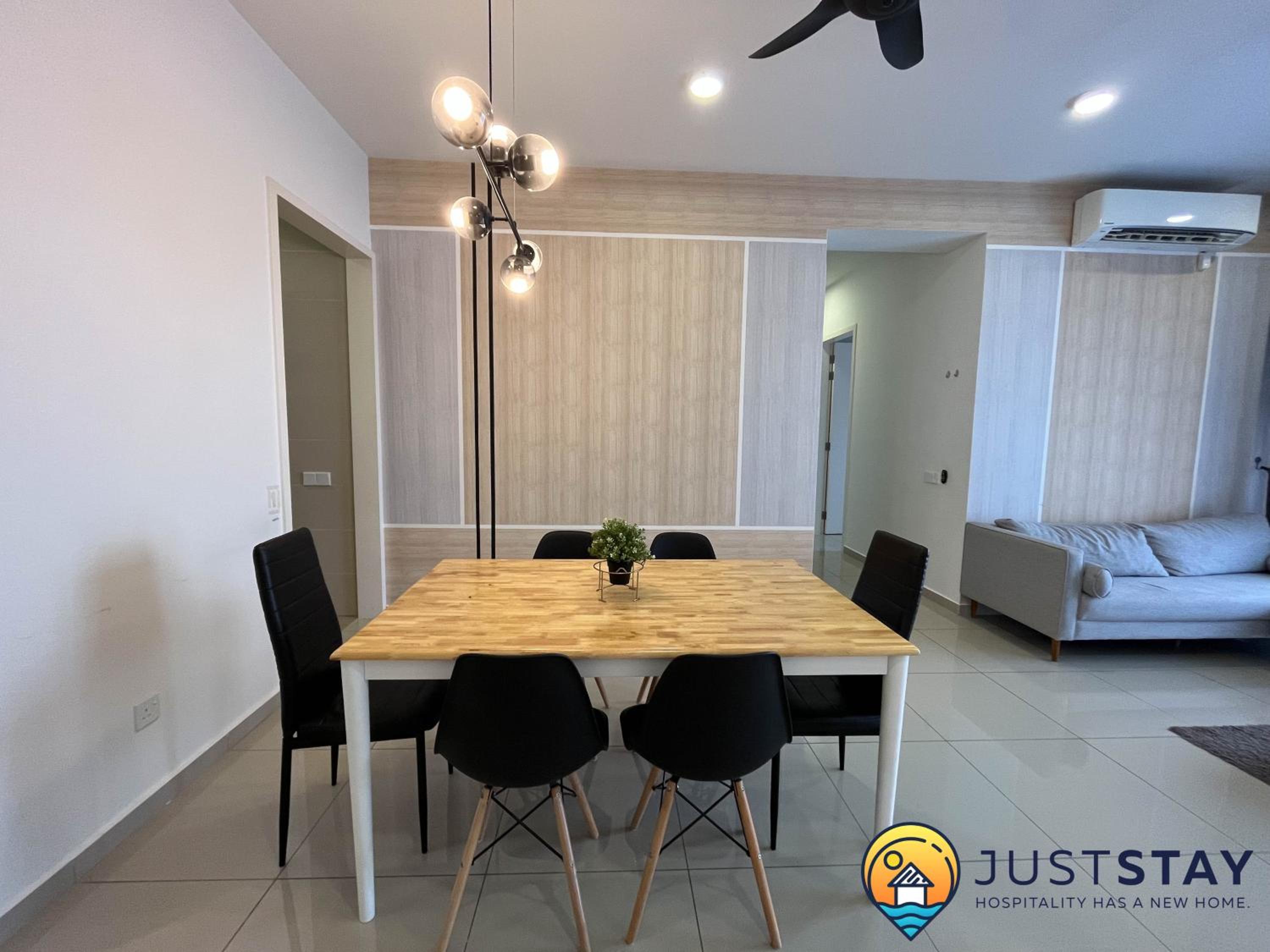 Desa Petaling Homestay by Just Stay