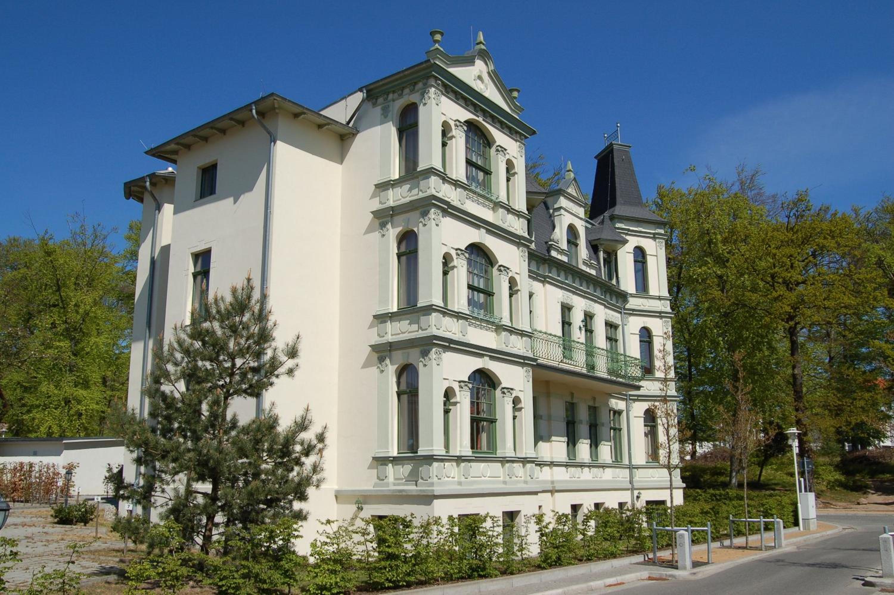 Villa Waldschloss App 11