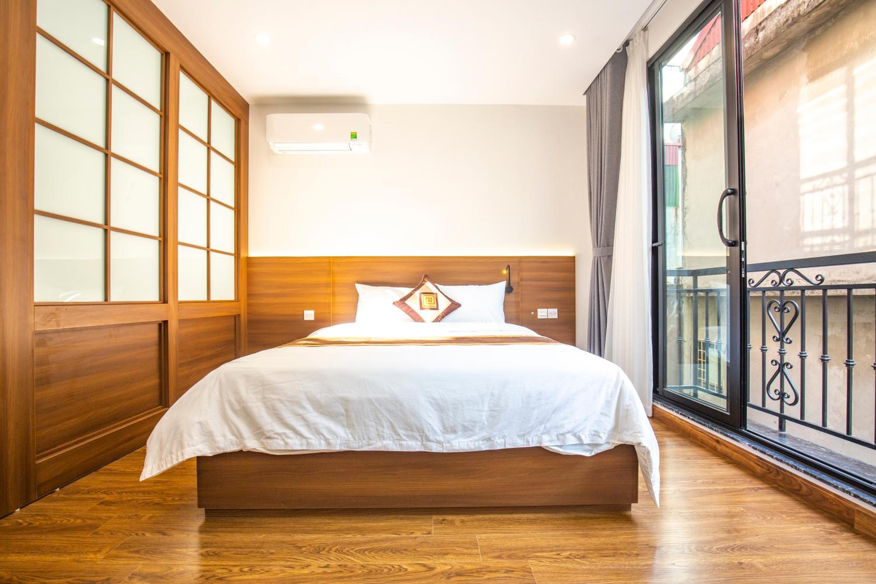 Sumitomo 15 Apartment-No 27 lane 39 Linh Lang street