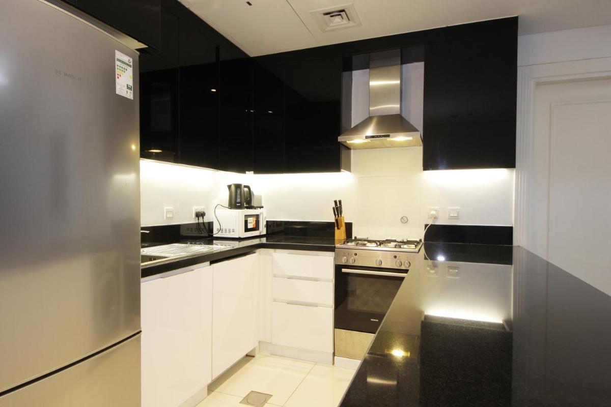 SHH - Spacious 2 Bedroom Apartment in Capital Bay Tower B, Business Bay