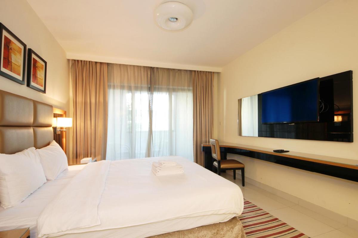 SHH - Spacious 2 Bedroom Apartment in Capital Bay Tower B, Business Bay