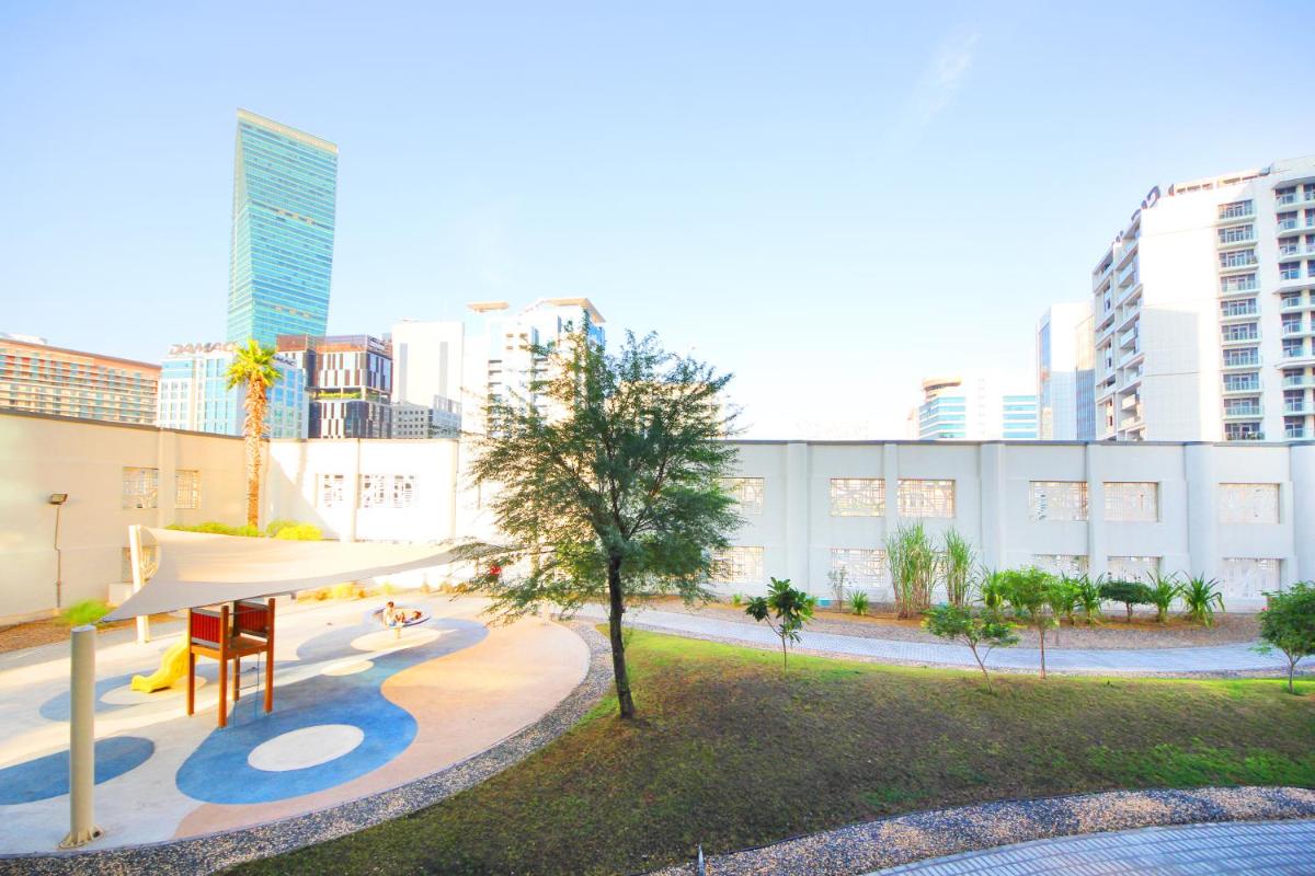SHH - Spacious 2 Bedroom Apartment in Capital Bay Tower B, Business Bay