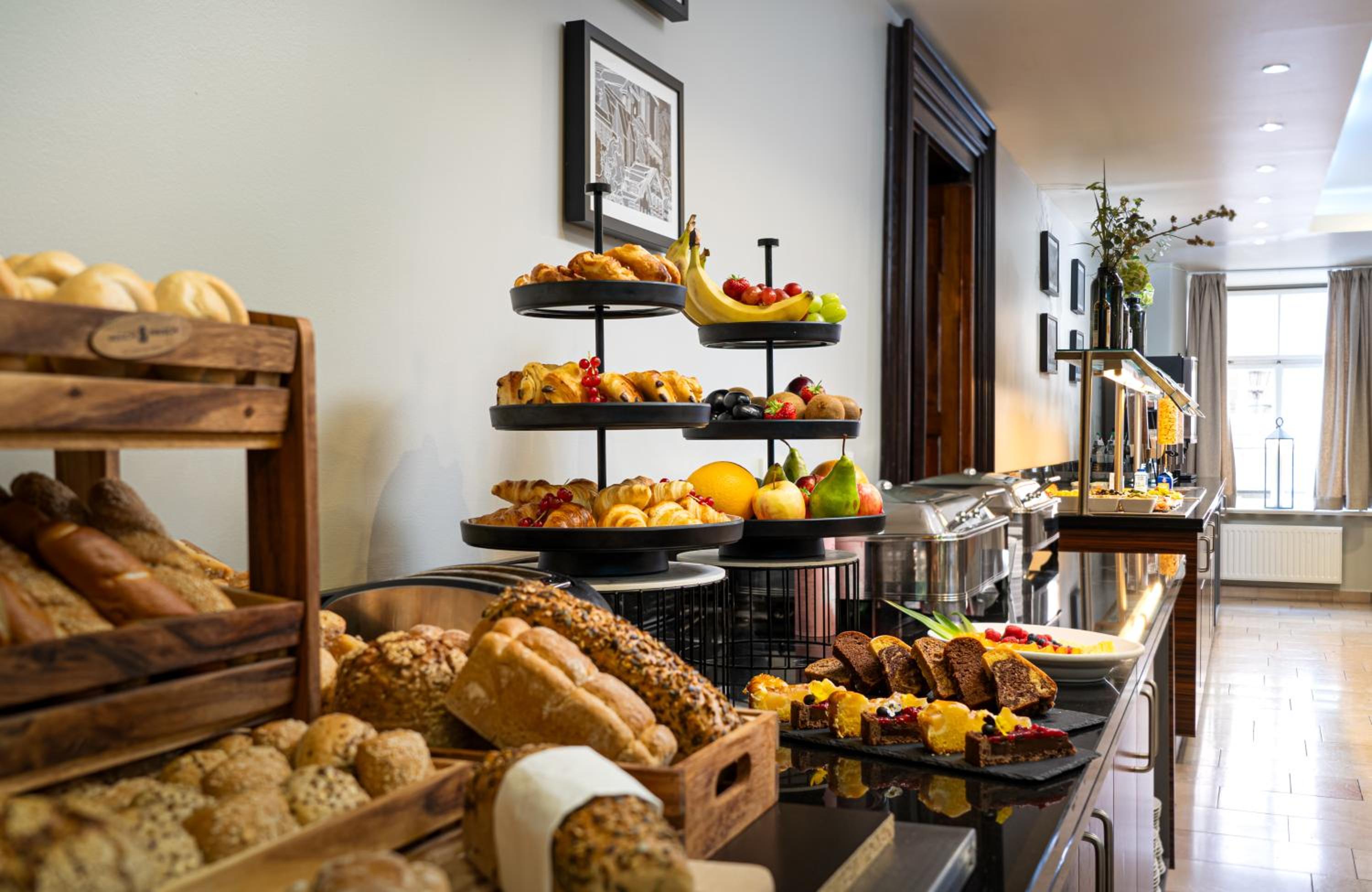 Salzburg Vacations - Leonardo Boutique Hotel Salzburg Gablerbrau - Property Image 12