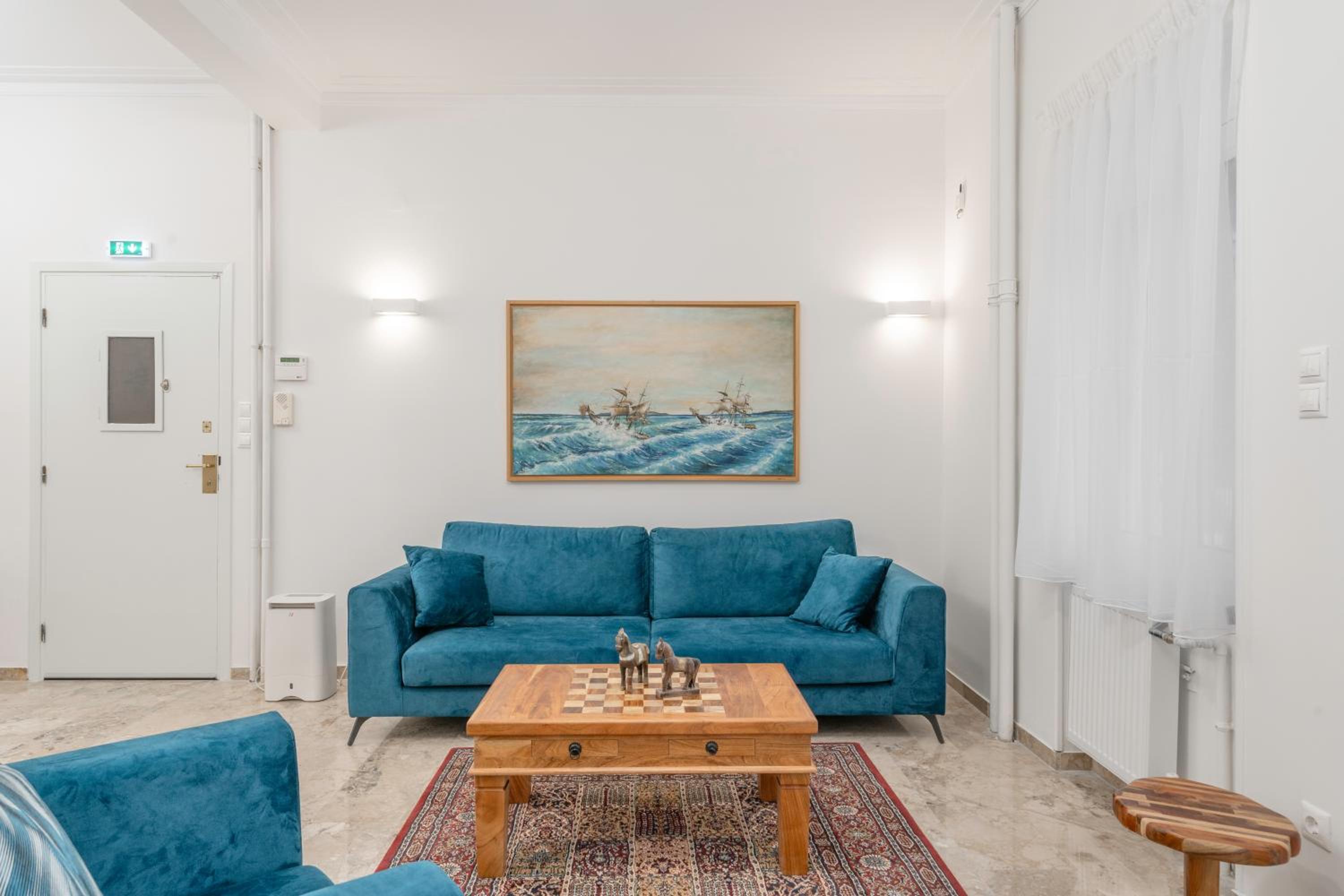 Luxury Museum Apartment Apollo