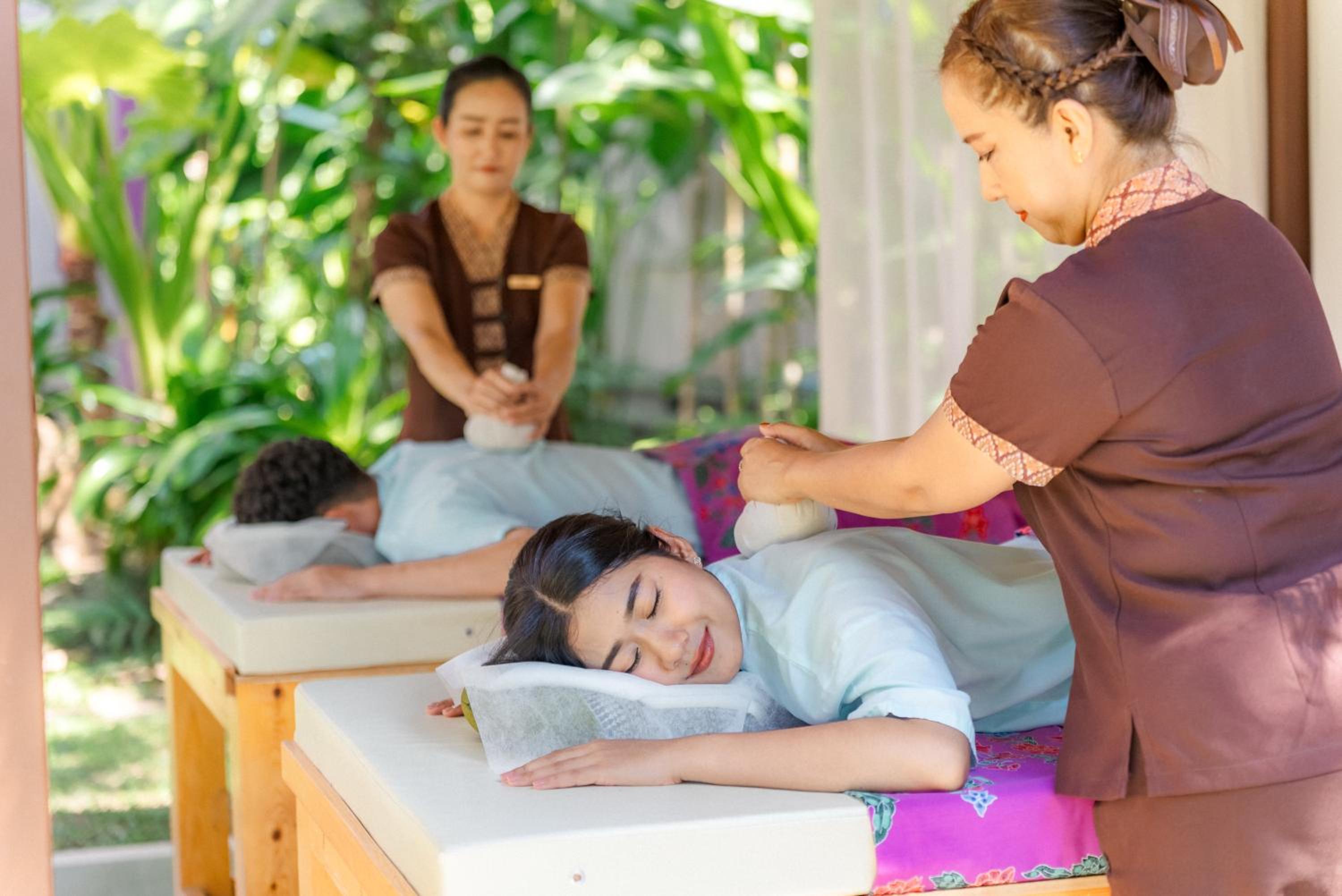 Holiday Inn Express Phuket Patong Beach Central by IHG