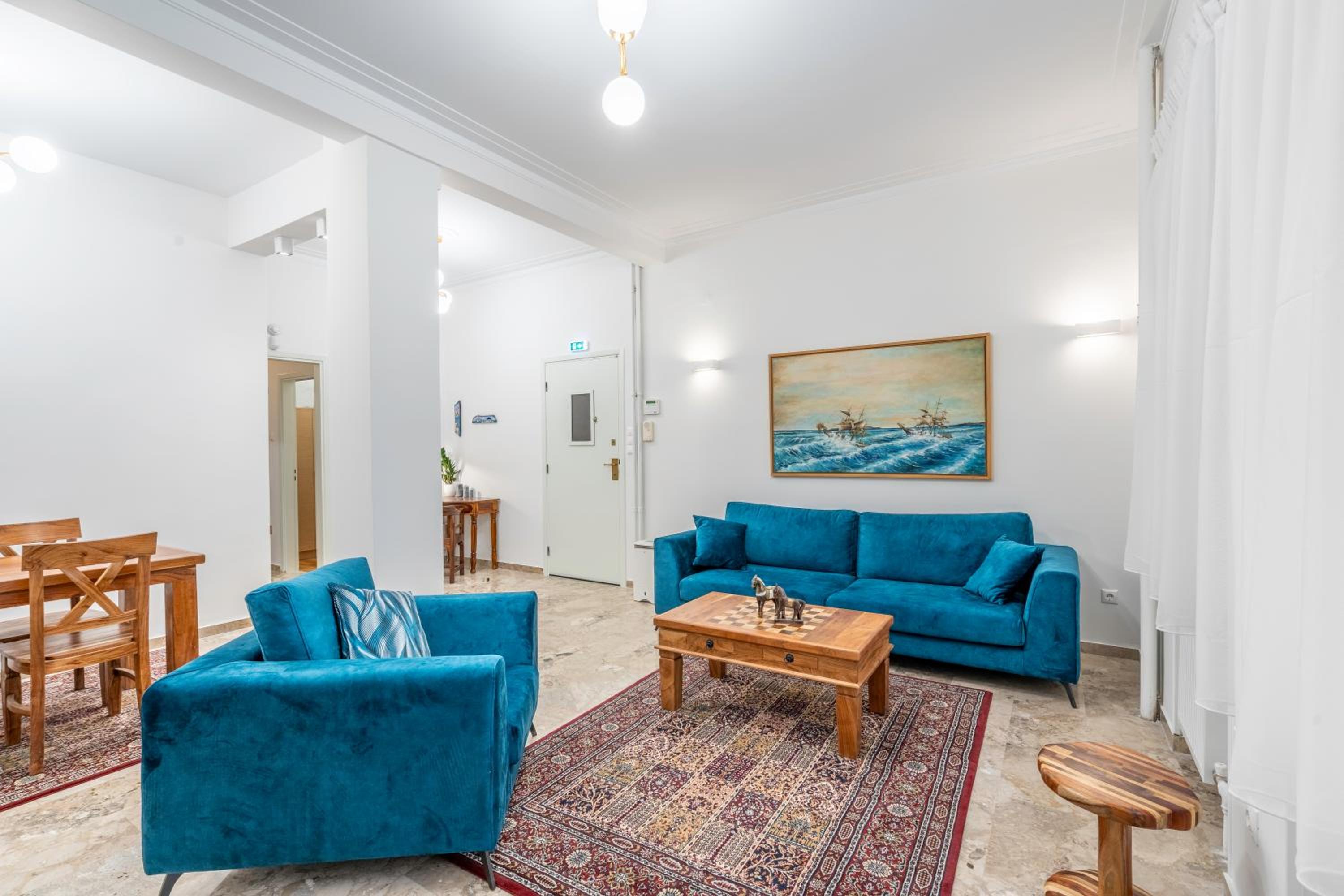 Luxury Museum Apartment Apollo