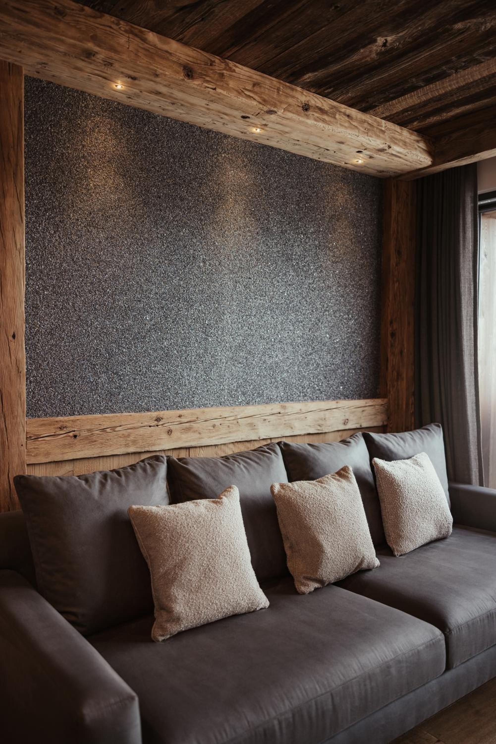 Luxury Chalet P