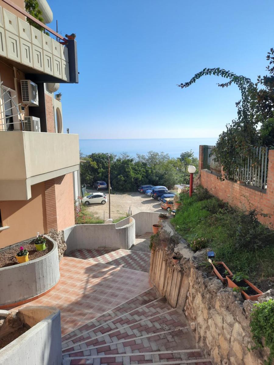TORRE DEL MERIDIANO "Casa Vacanze" view 2
