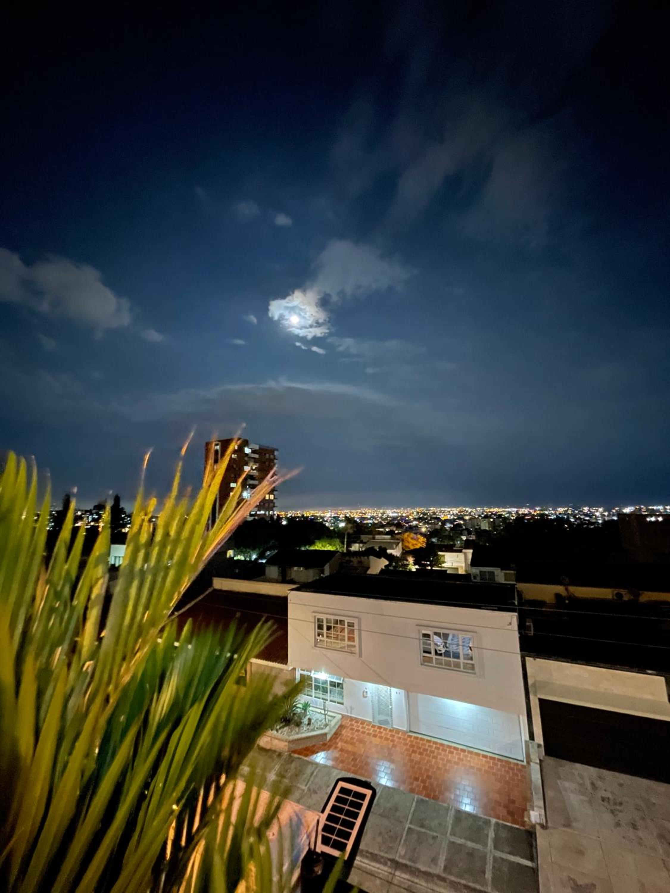 The View Hostel & Lounge