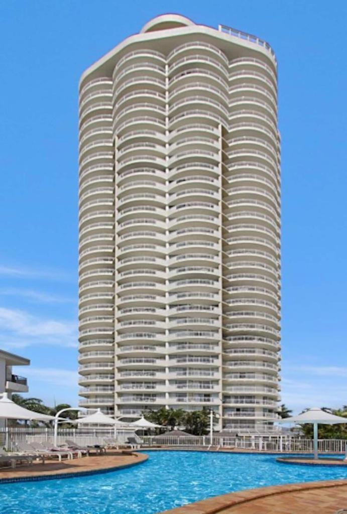 Hotel Burleigh Oceanview