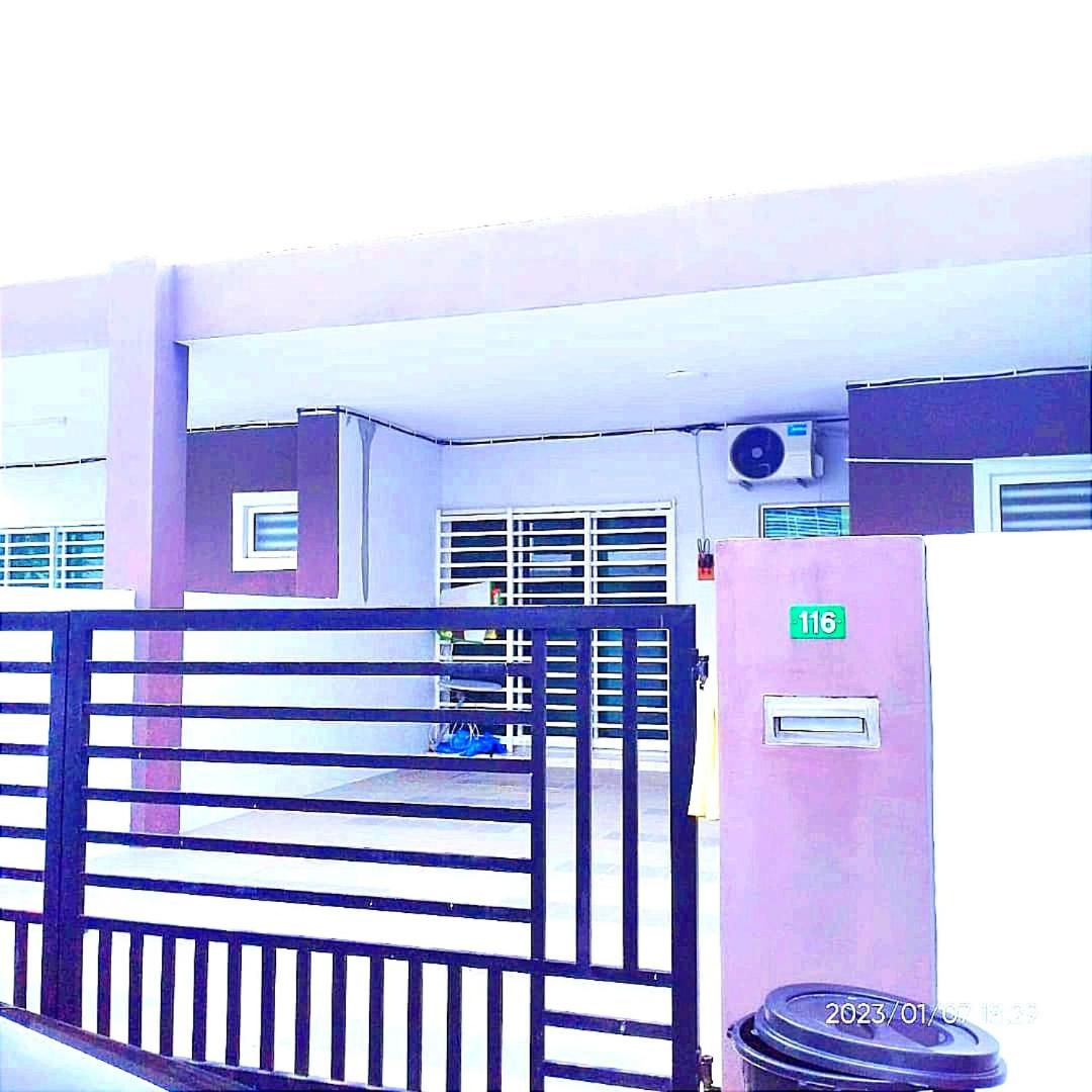 HOMESTAY NAFISAH