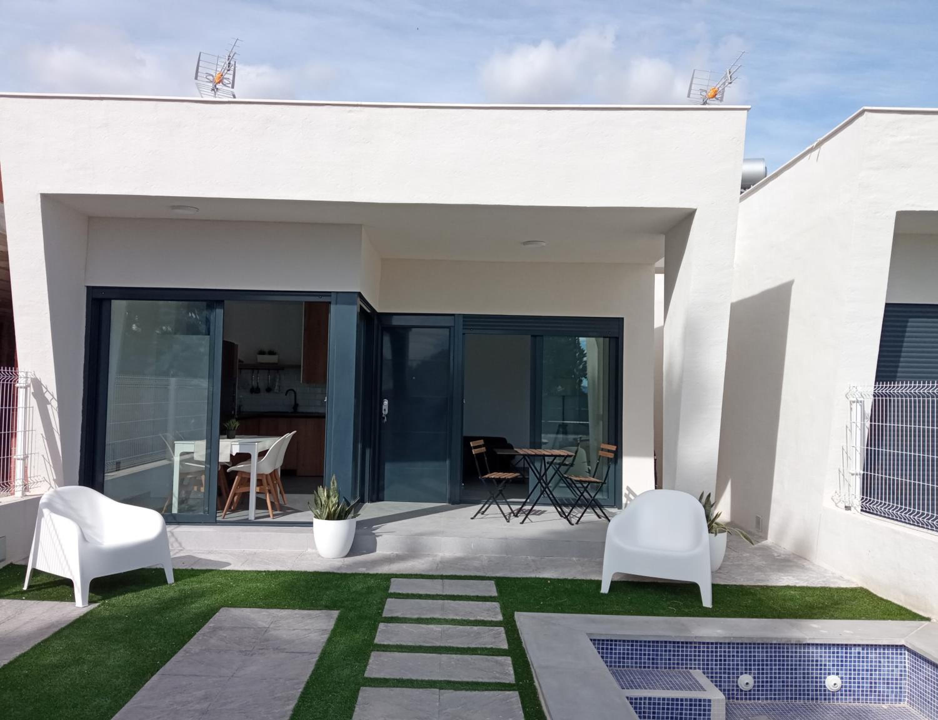 Maison neuve moderne