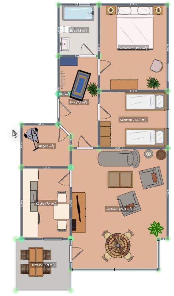 Großzügige Whg. mit verglaster Veranda, geschützter Terrasse
