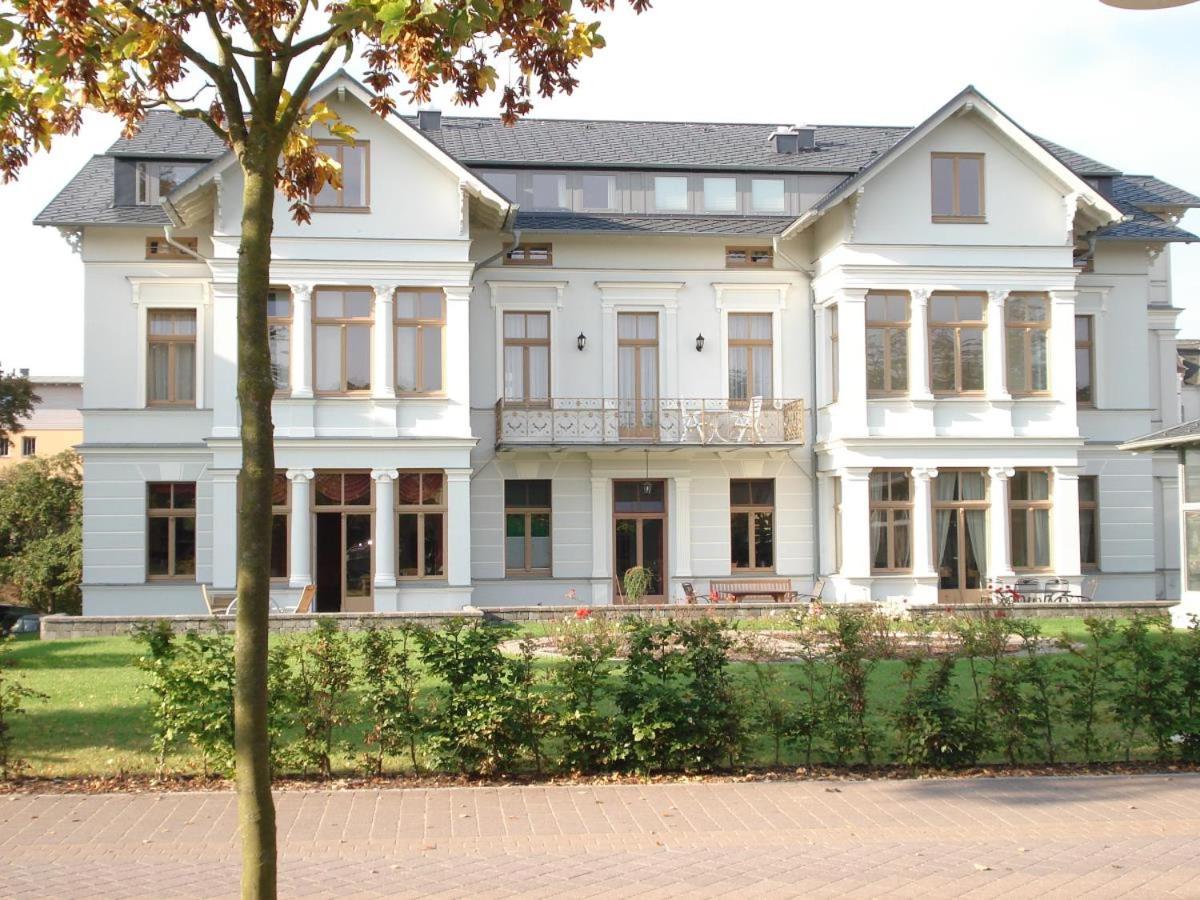 Geschmackvoll eingerichtet - Direkt am Strand, Kamin, Terrasse, Aufzug