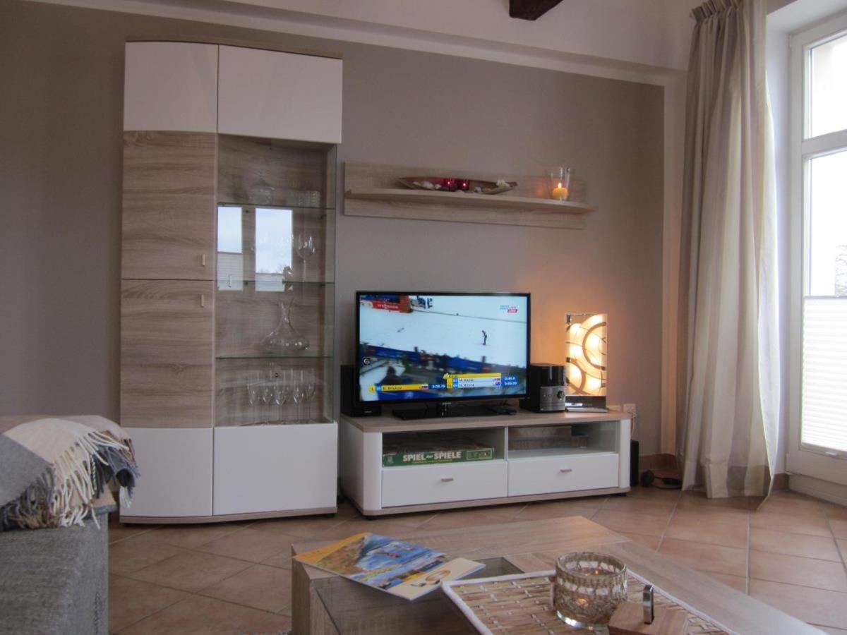 Hochwertige Wohnung mit 2 Fahrrädern, Balkon, ebenerdiger Dusche
