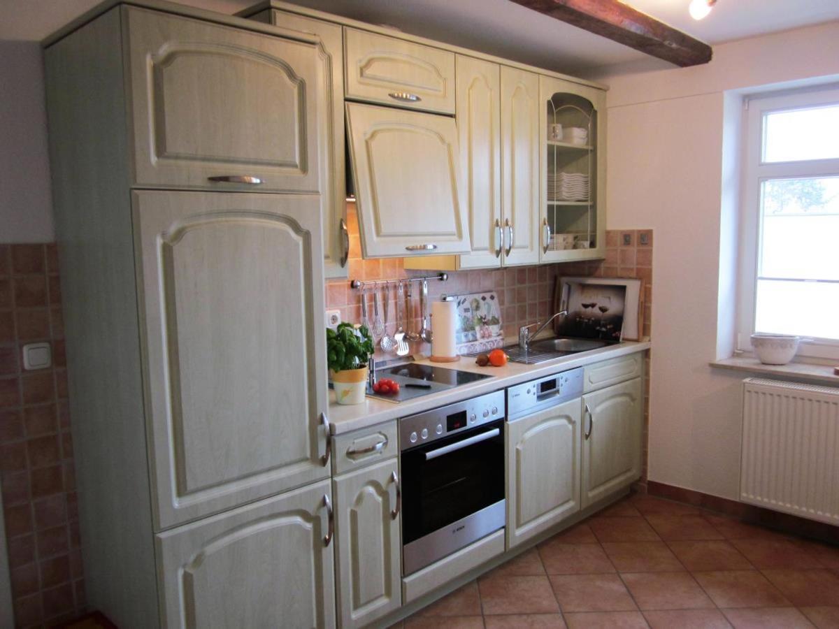 Hochwertige Wohnung mit 2 Fahrrädern, Balkon, ebenerdiger Dusche